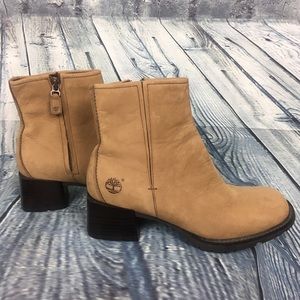 Timberland Women’s 7M Leather Tan Ankle Boots